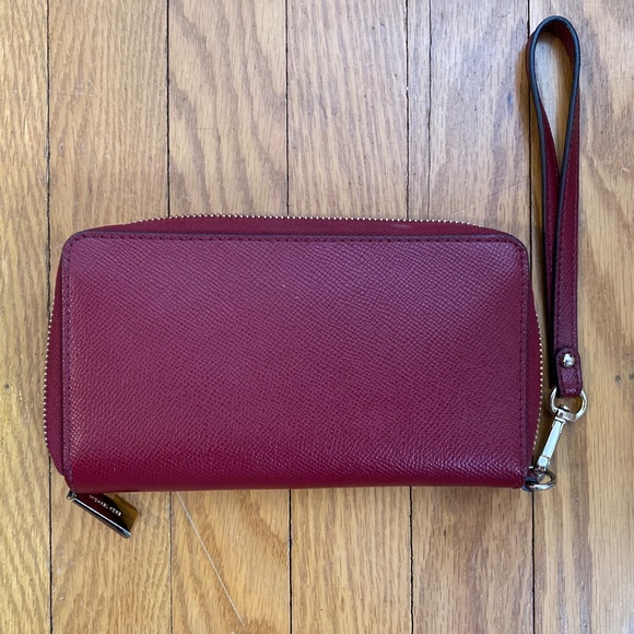 Michael Kors Jet Set Wallet - Picture 2 of 3